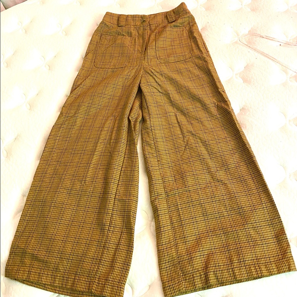 houndstooth wide leg pants